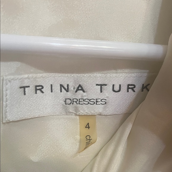 Trina Turk Chic Cream Dress - Picture 2 of 8